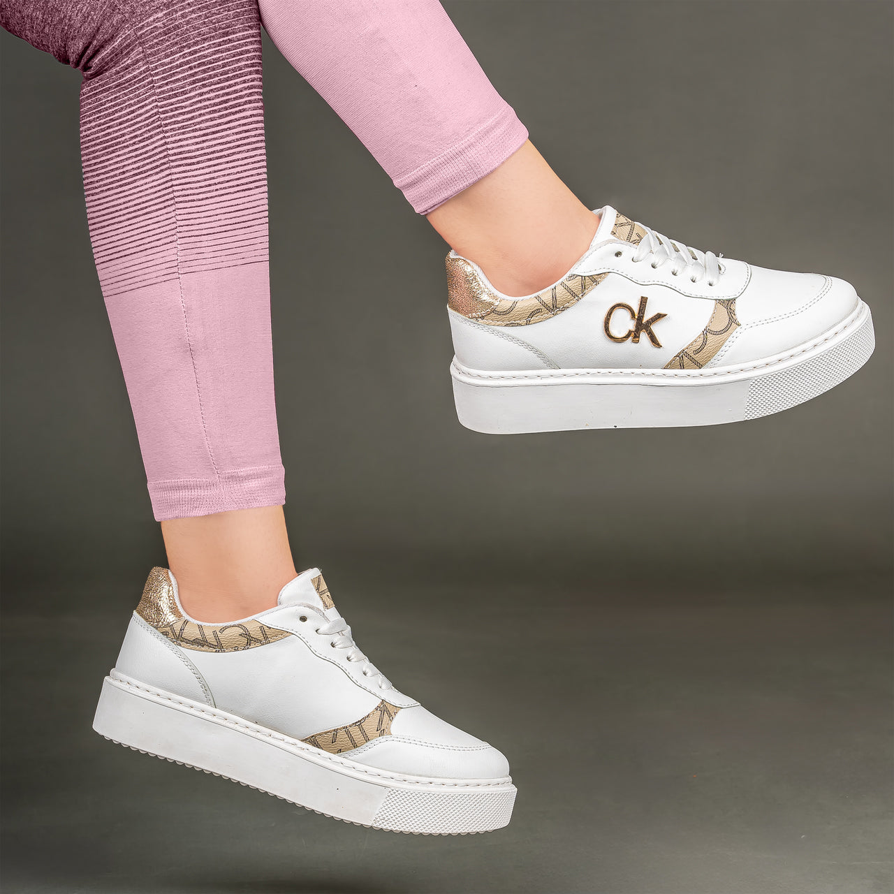 Selected Variant Image